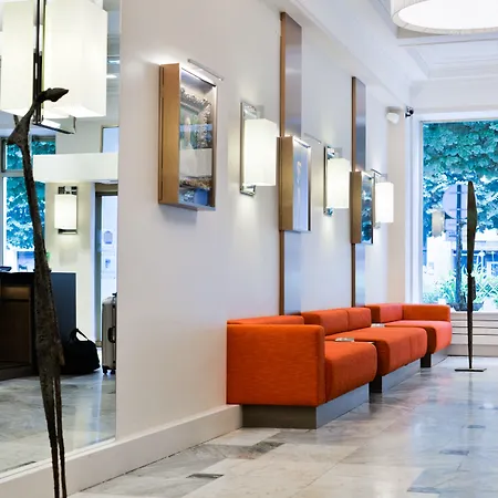 Mercure Centre Le Grand 4*