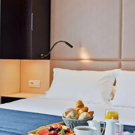 Hotel Mercure Centre Le Grand 4*