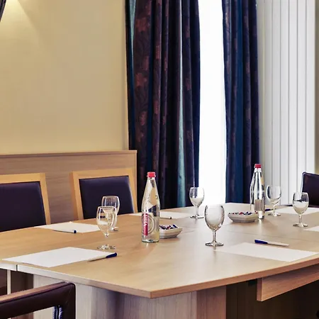 Mercure Centre Le Grand 4*