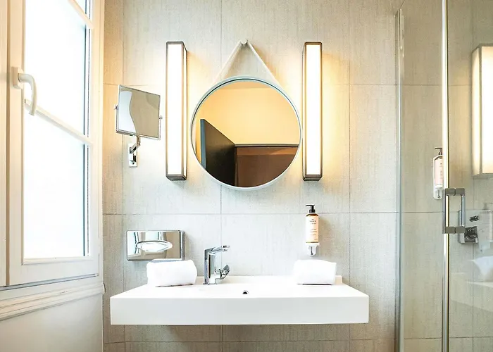 ホテル オテル メルキュール サントル ル グランド