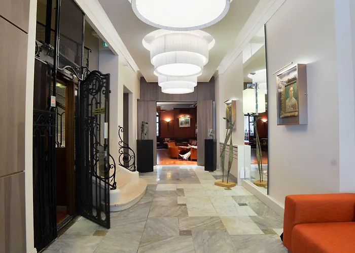 מלון Mercure Centre Le Grand 4*